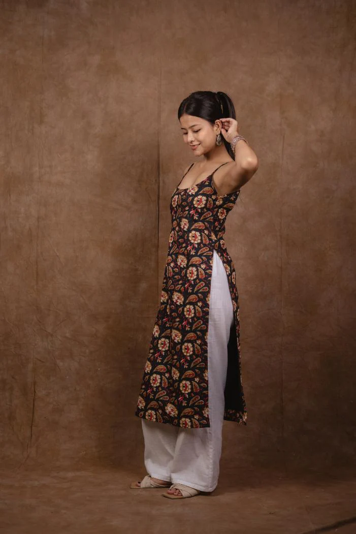 Mira long kurti - Image 5