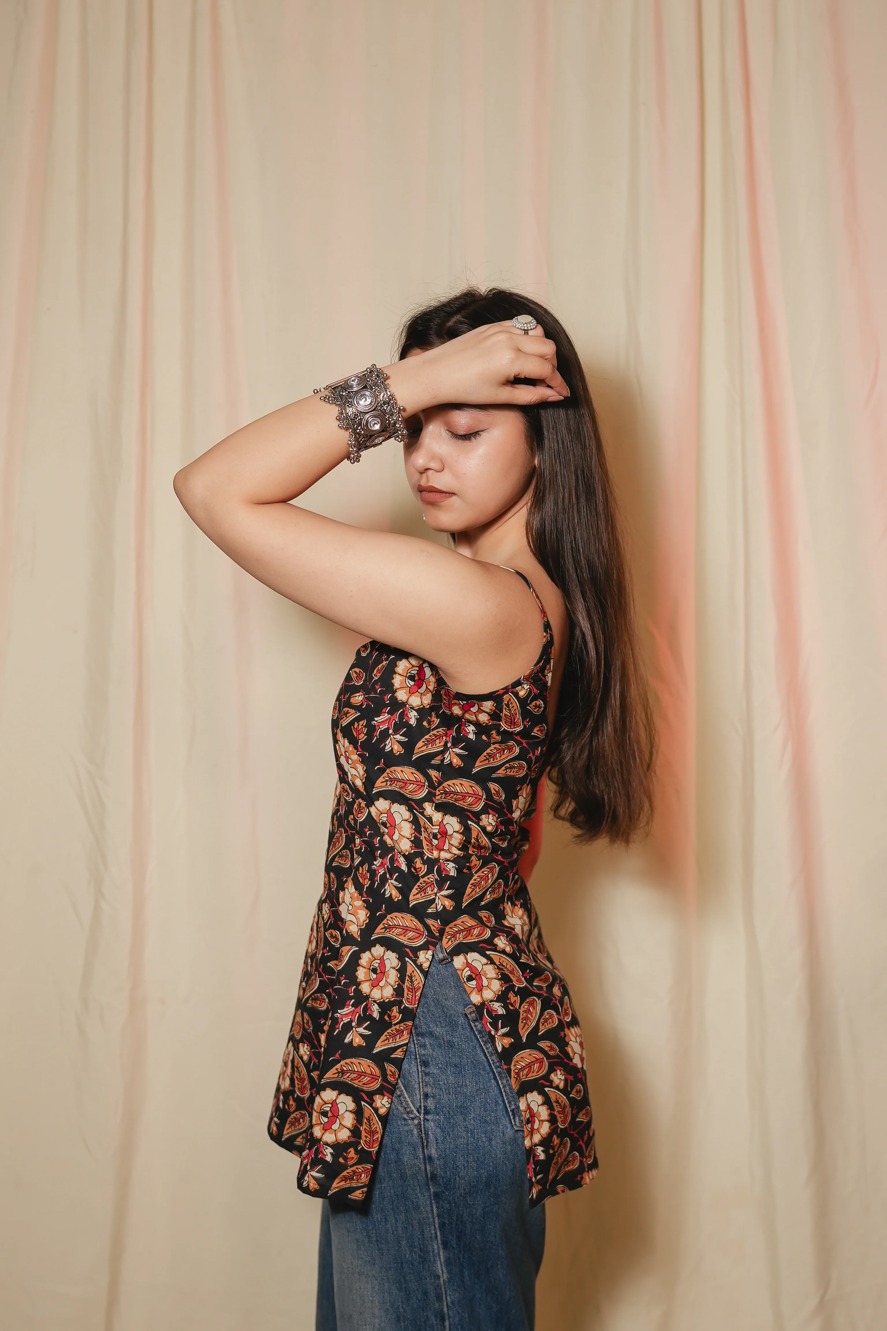 Zia short kurti - Image 4