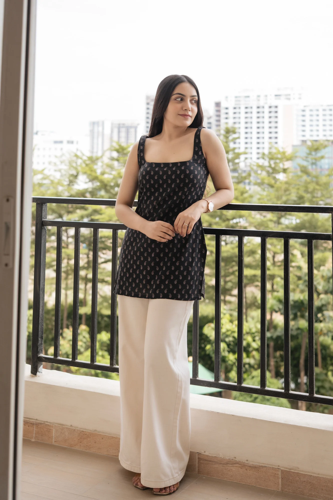 Saanjh Short Kurti - Image 5